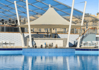 Rixos Seagate Entertainment Pool Bar